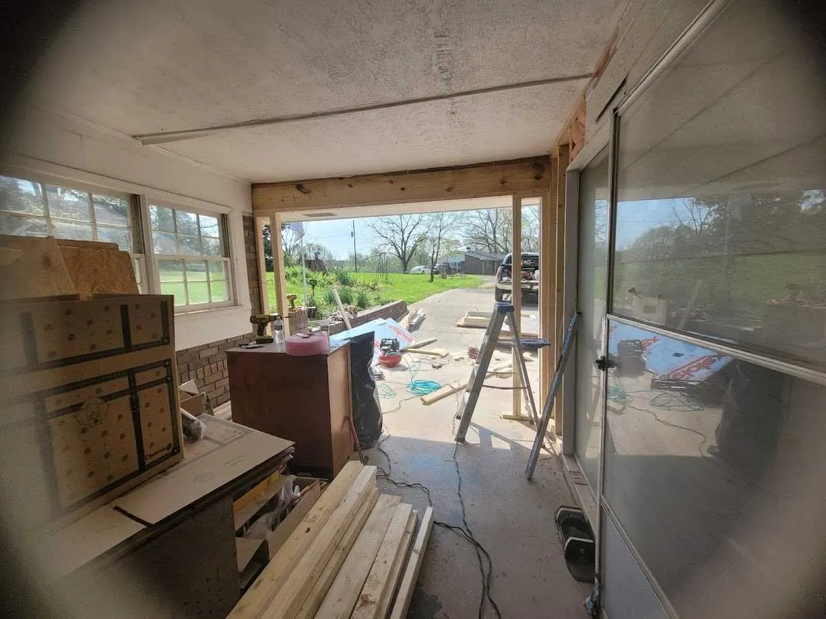 Air movers and dehumidifier for Drying & Dehumidification in Green Oak